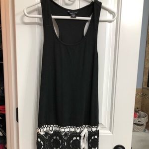 Sleeveless dress